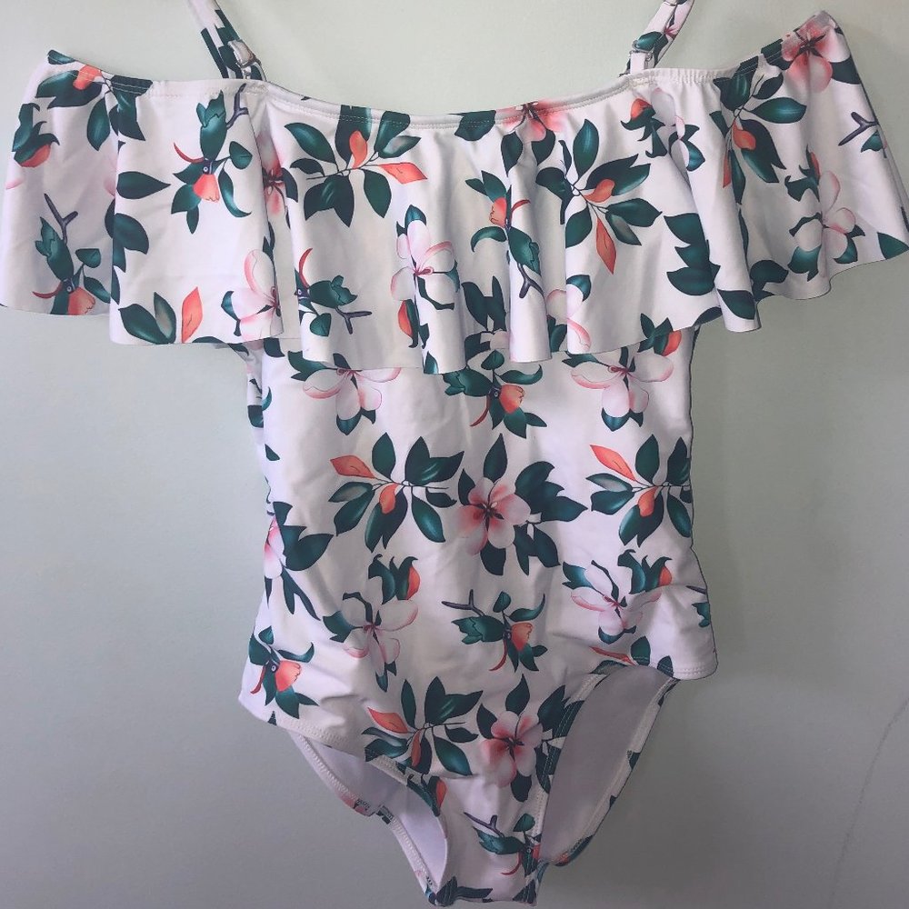 One piece swimsuit